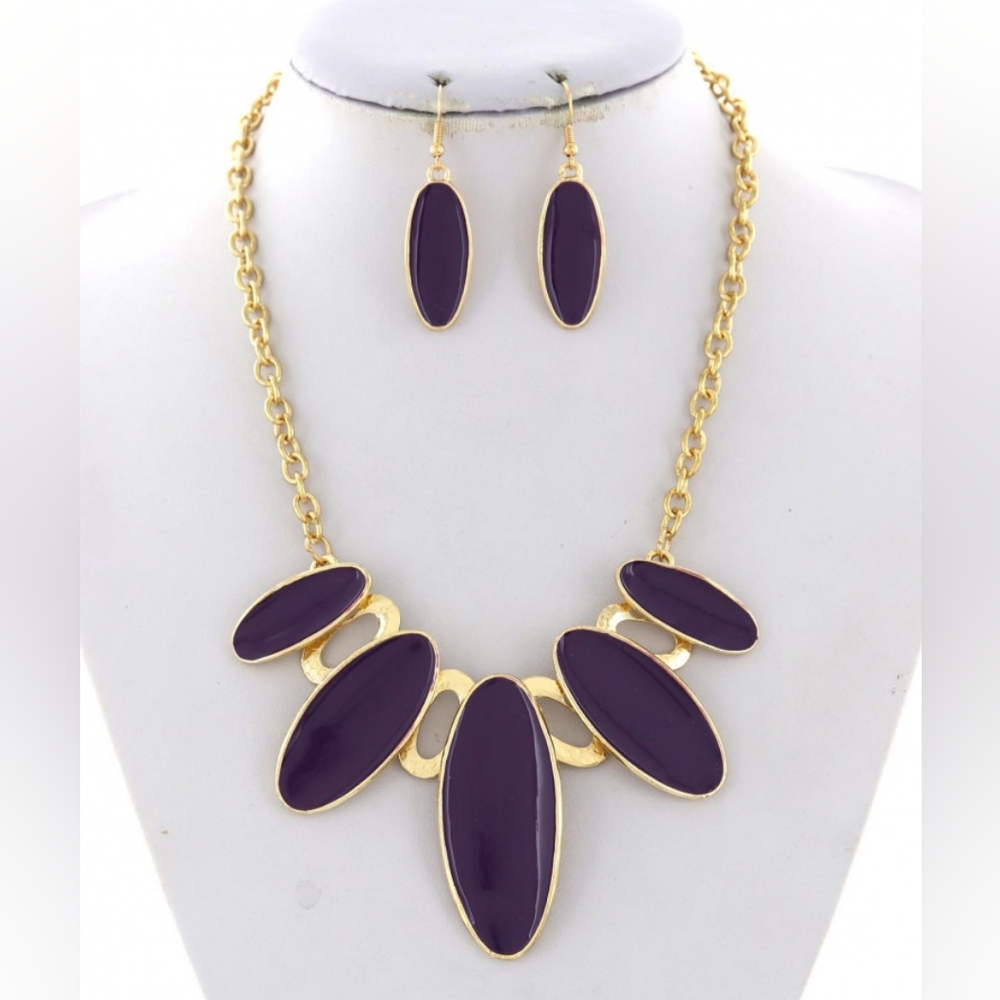 #35 Purple and Gold tone elegant simple statement classic Necklace set